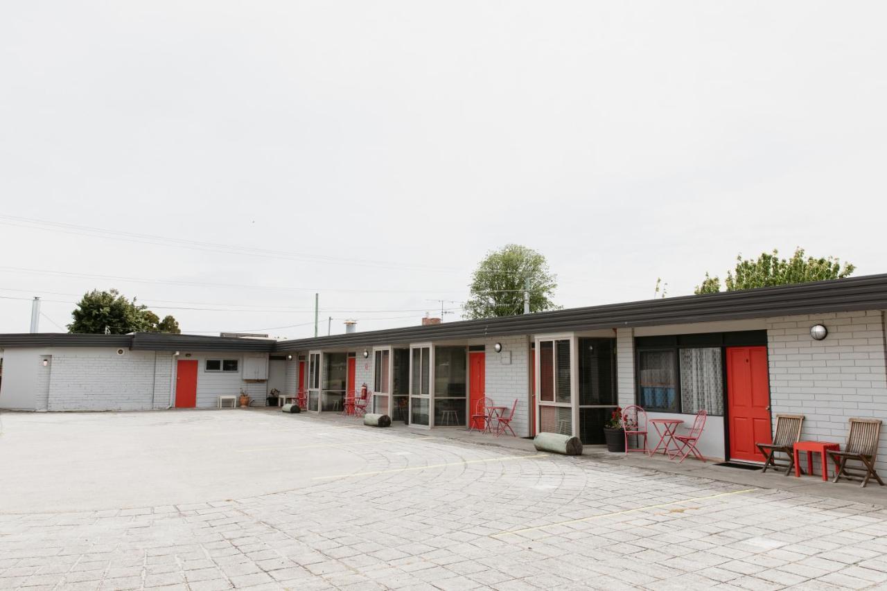 Anchor Wheel Motel St. Helens Exterior photo